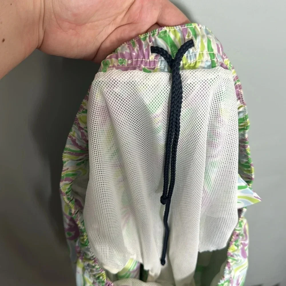 Vineyard Vines Swim Trunks Mens XL Shorts Chappy Purple Green Palm Tree 7”